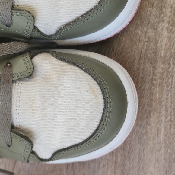 Air Jordan Mid GT Bleached Coral sz 10c - Picture 3 of 8